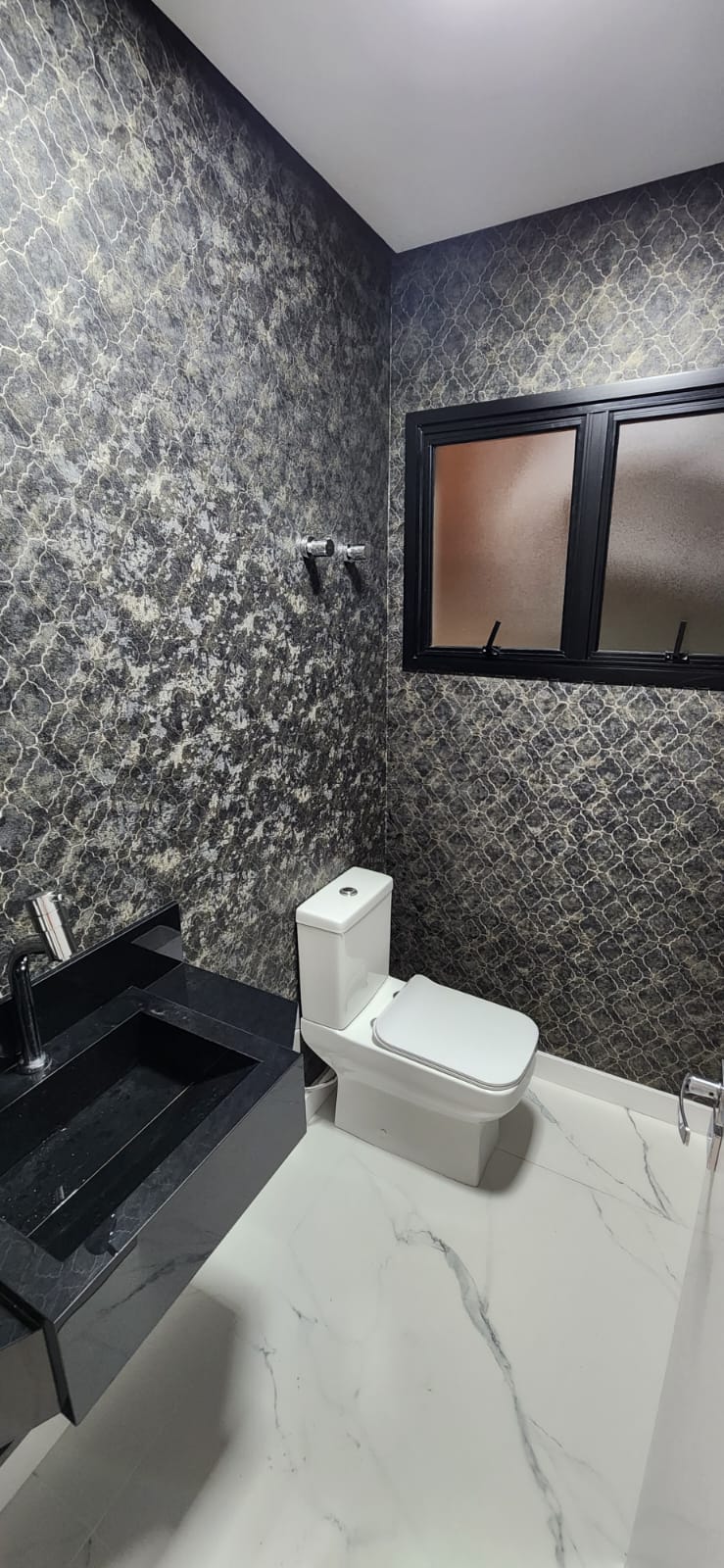 Detalhes internos — Acabamento e Paisagismo — Residência Sr. Abraão, Palhoça, SC