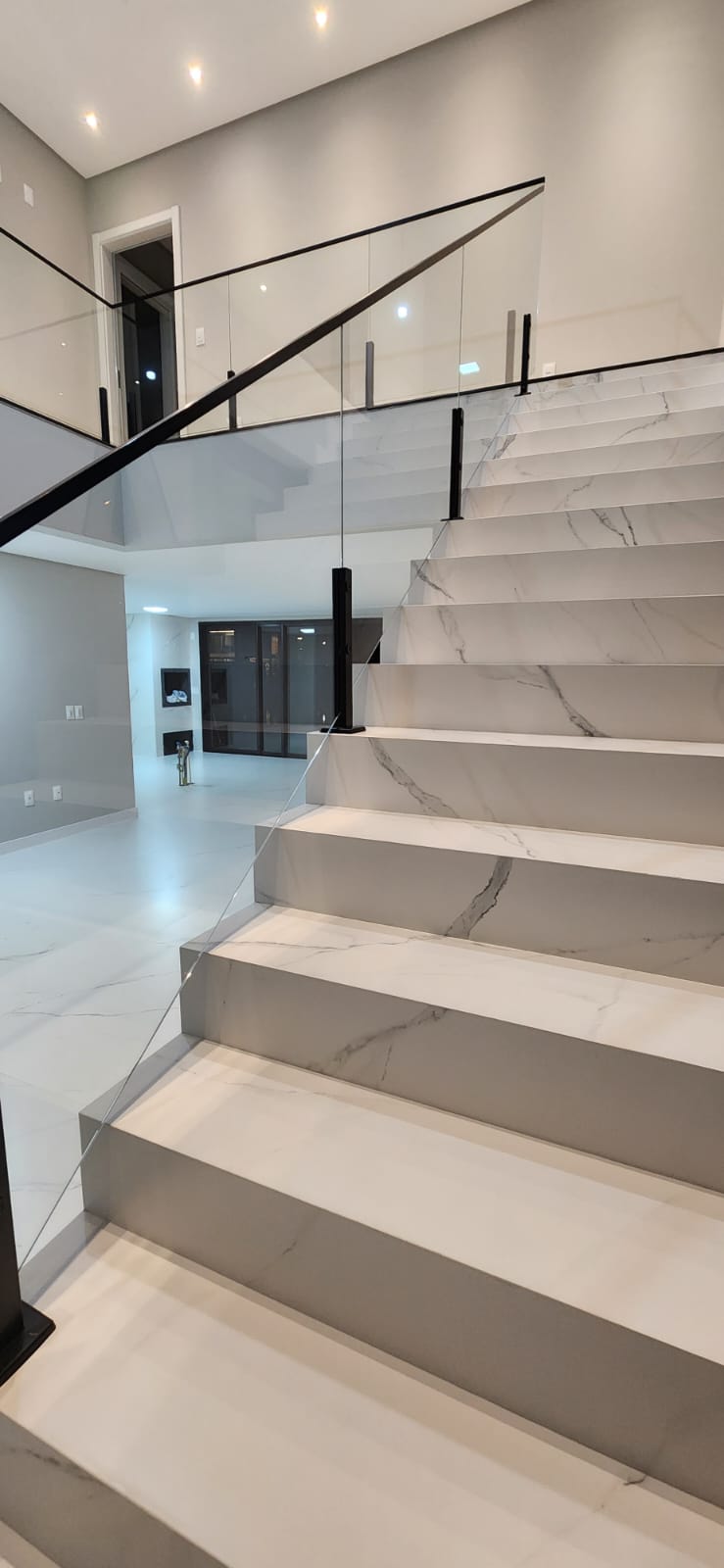 Sala de estar — Acabamento e Paisagismo — Residência Sr. Abraão, Palhoça, SC