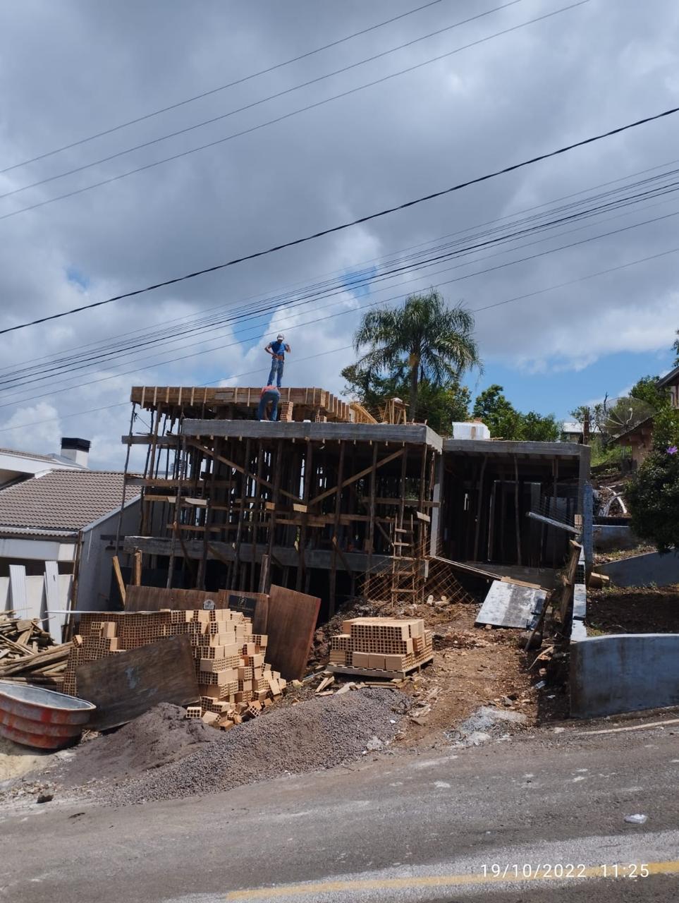 Fôrmas do segundo pavimento — Construção de Sobrado — Néia, Palhoça, SC